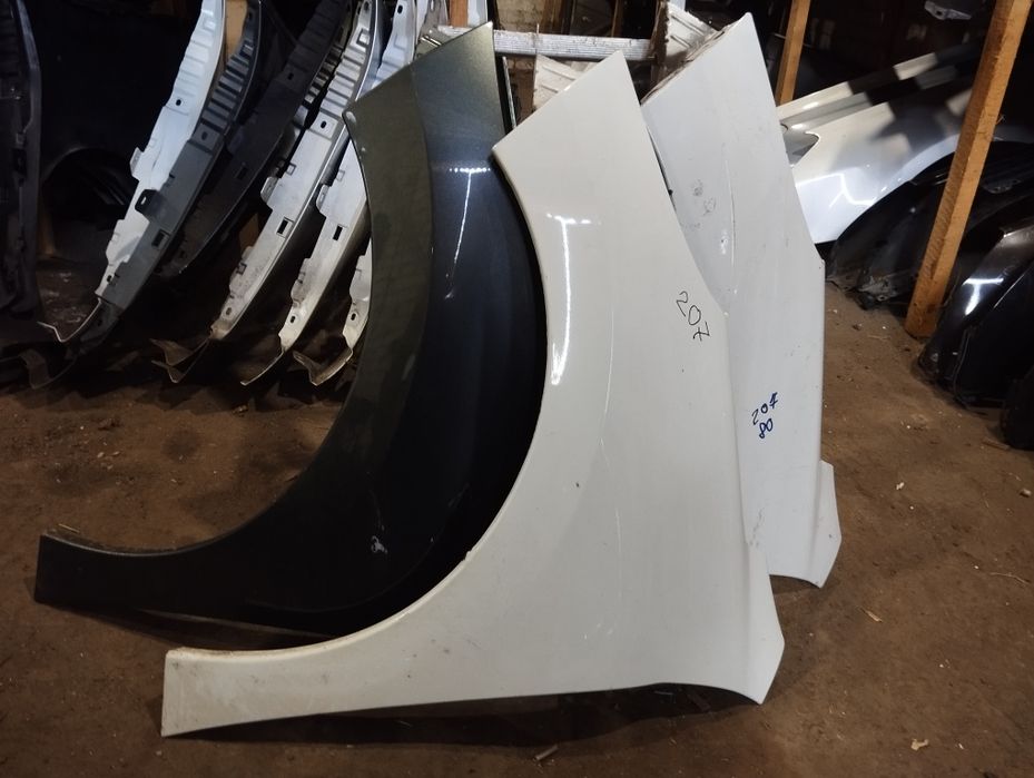 Крило Пежо 207 Peugeot 207