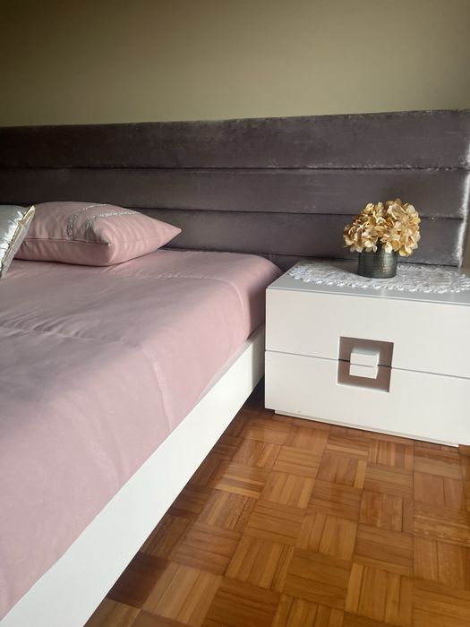 Mobilia de quarto como nova