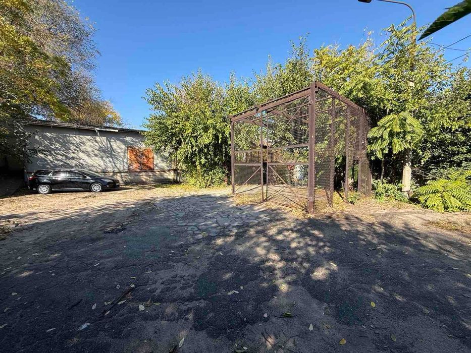 Здам нежитлове приміщення окрема будівля