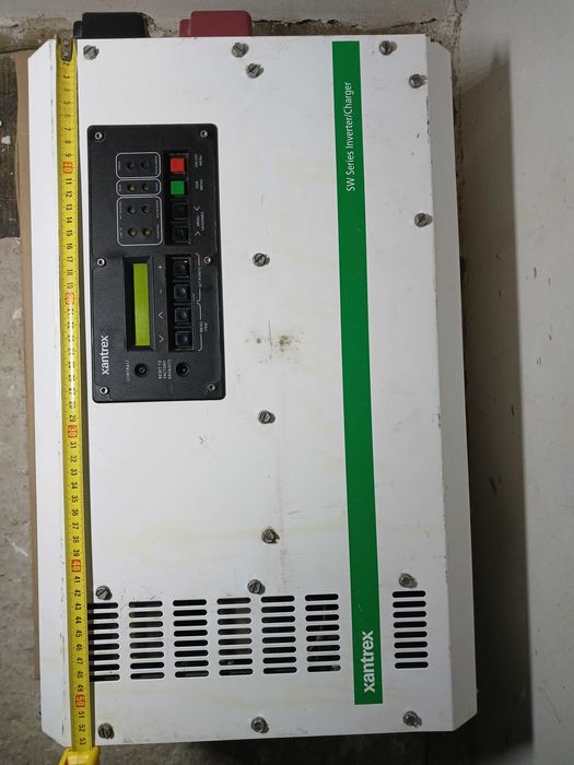 Інвертор із зарядним пристроєм Xantrex SW4548E 4,5 KVA 48VDC