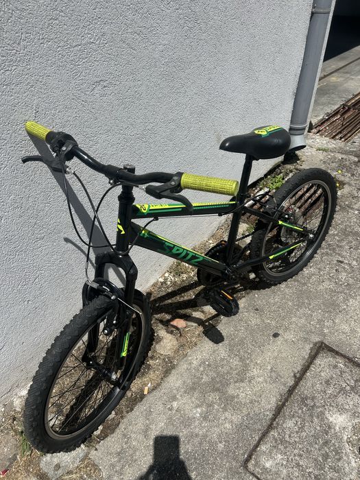 Bicicleta de crianca usada 2 vezes