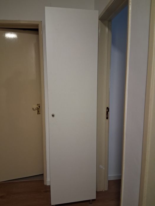 Armário alto  branco