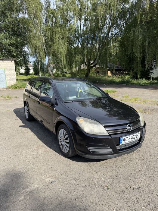 Продам автомобіль Opel Astra H
