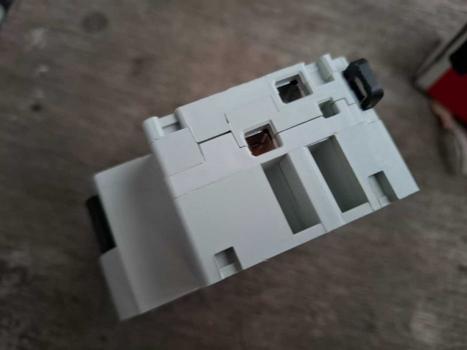 Дифавтомат ABB DS951 AC-B10/0.03A