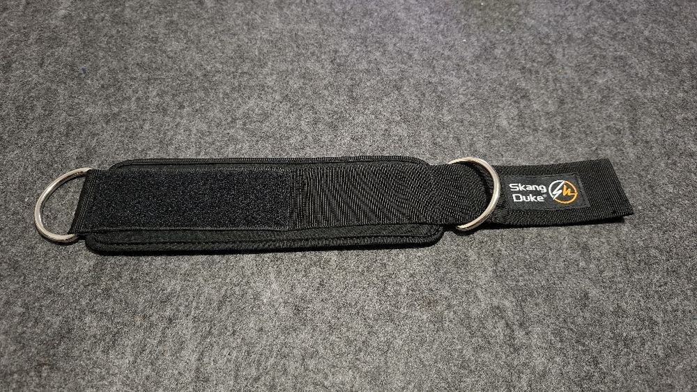 Tornozeleira com velcro. Nova.431740967527403521