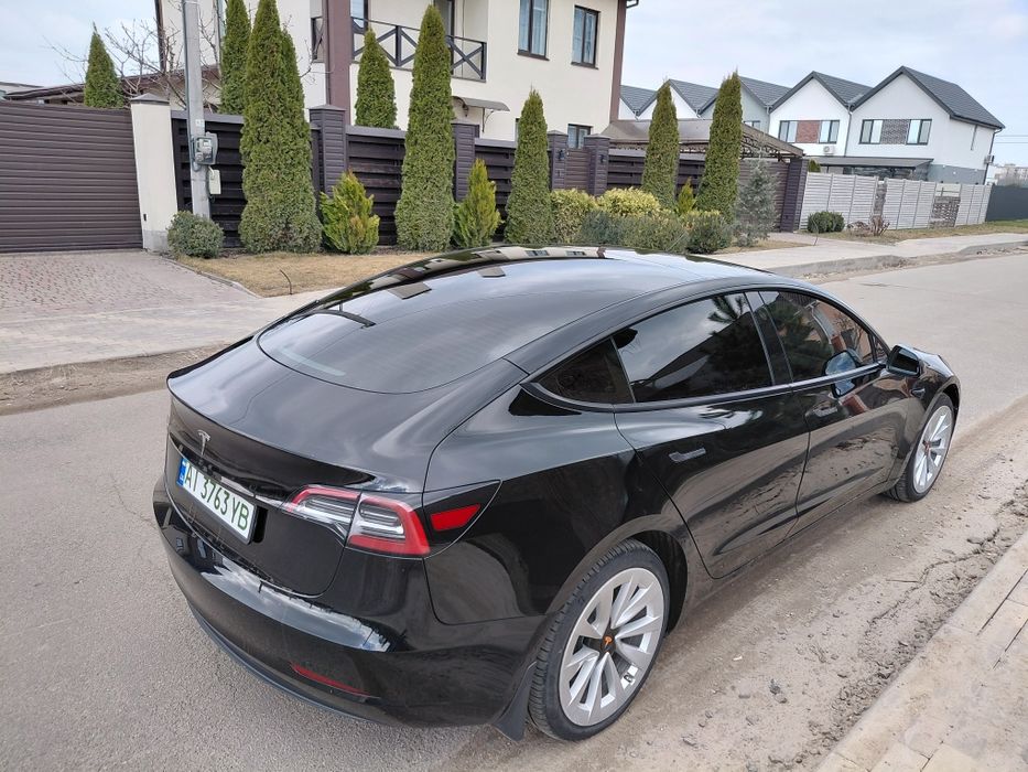 Tesla model 3 2023