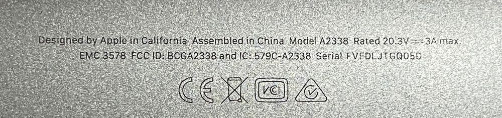 Apple MacBook Pro 2020 13 M1 На Запчастини