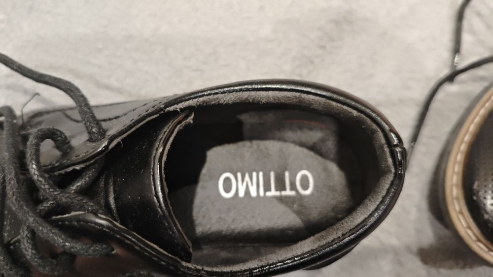 Buty buciki lakierki wizytowe eleganckie komunijne r 33
