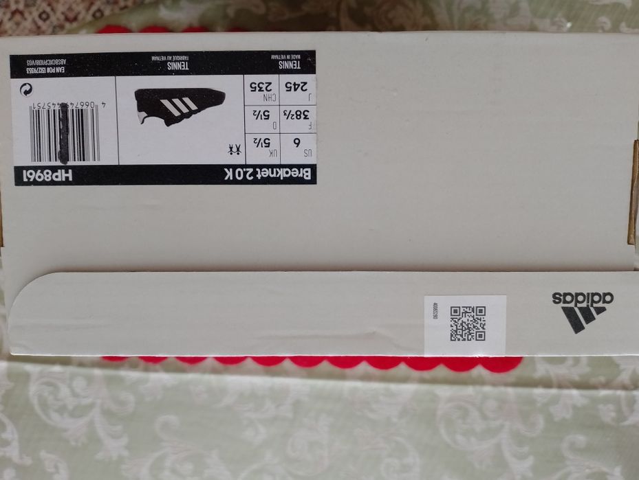 Buty sportowe adidas Nowe r. 38 2/3