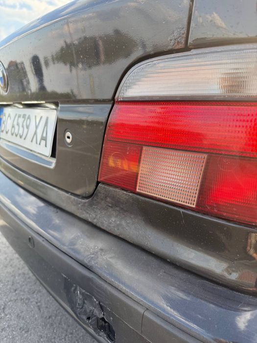 Продам BMW E39 2.0