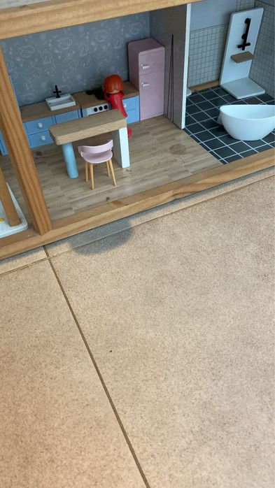 Casa de bonecas -35€