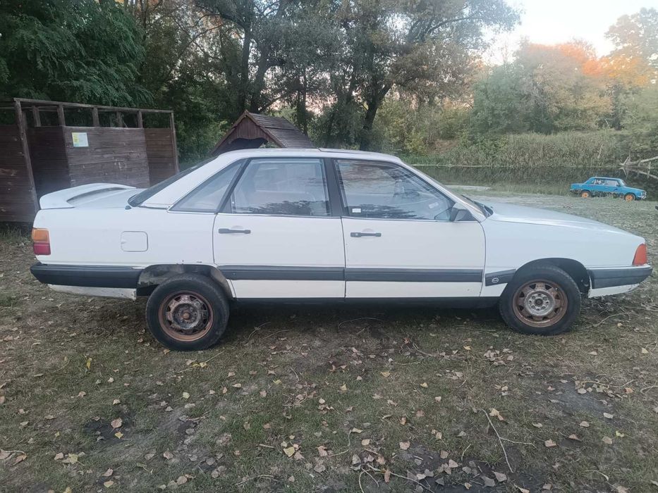 Продам автоауді 100