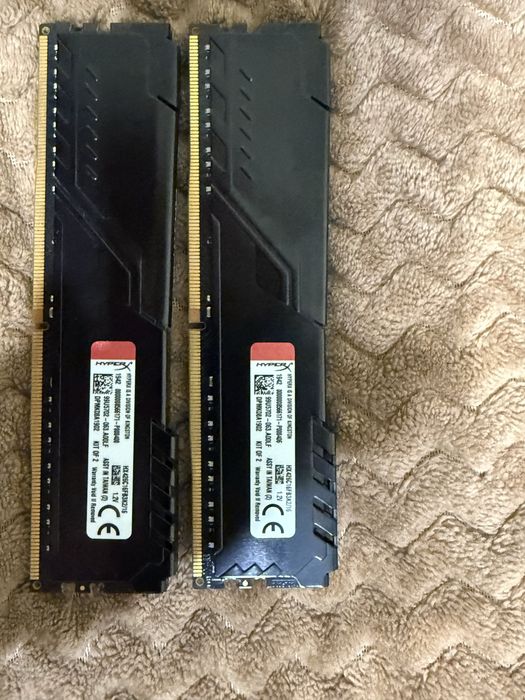 Продам  память Kingston Fury ddr4-2600мгц  16GB