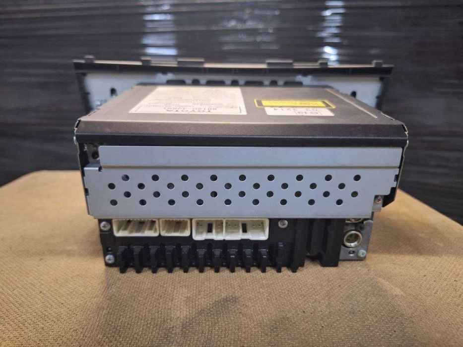 автомагнитола (головне устройство) Тойота Кемри 40