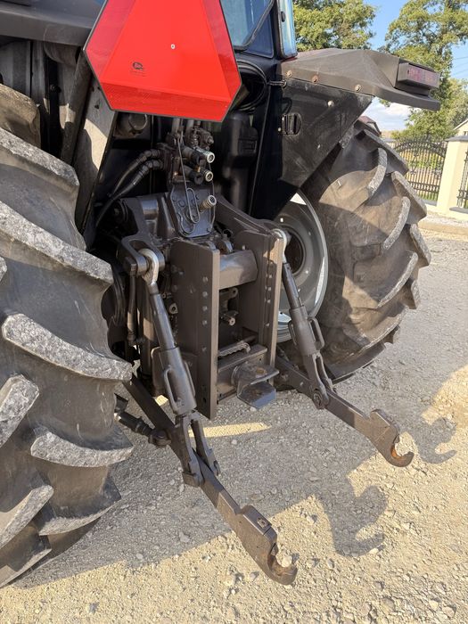 Ciągnik rolniczy Massey Ferguson 6130 świezo sprowadzony