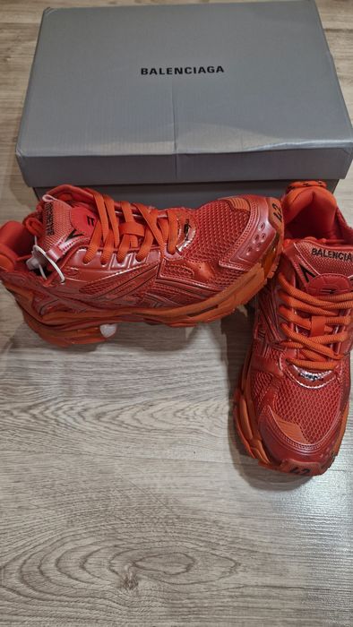 Balenciaga runner