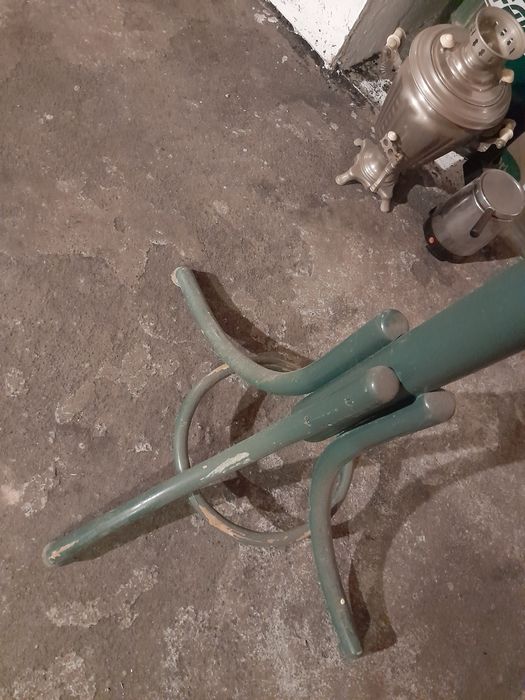 Wieszak na ubrania prl