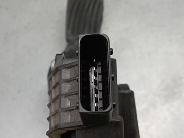Pedal do acelerador FIAT Doblo (263_)