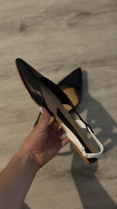 Слінгбеки ZARA 37 розмір / Чорно-білі гостроносі балетки туфлі Зара
