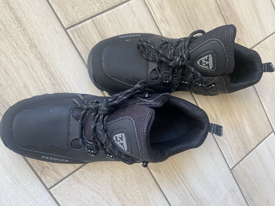 Buty męskie wiosna-jesień trekkingowe