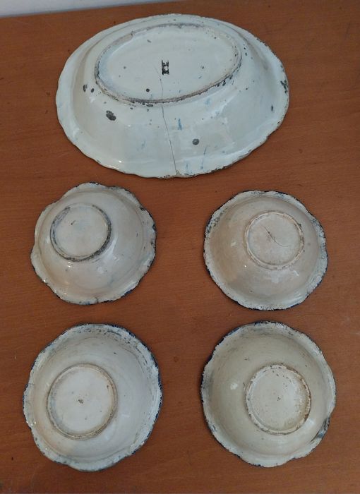 Lote de Cerâmicas tradicionais.