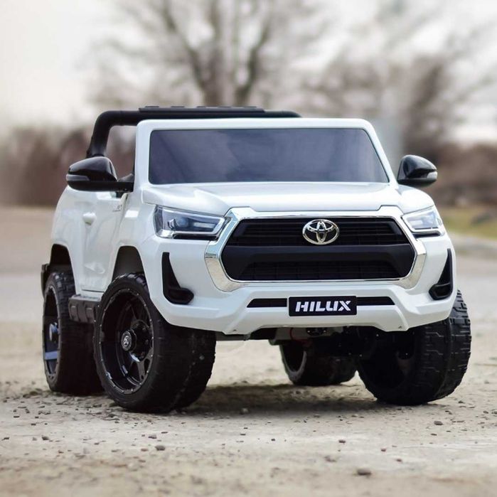 Pickup TOYOTA OFFROAD 4x4 SUV Elektryczny Auto Akumulator RC 2 DZIECI