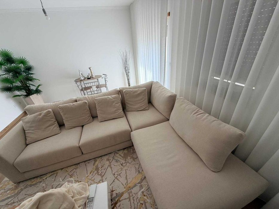 Sofa com chaise long