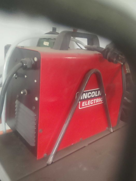sprzedam spawarkę Lincoln electric