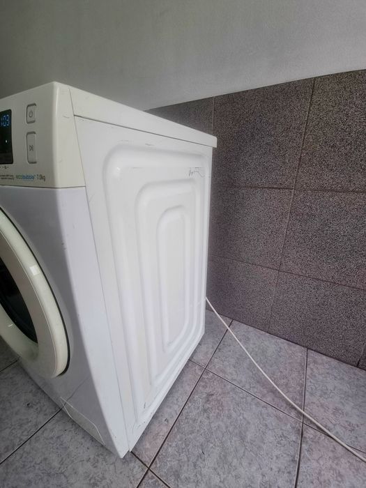 Máquina de Lavar Roupa Samsung EcoBubble 7kg