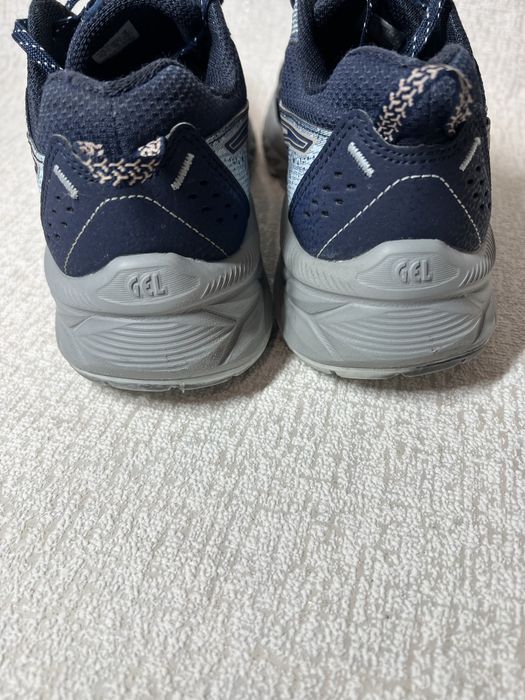 Кросівки ASICS GEL - Venture 9  Оригінал •Розмір 40,5 ( 26см)