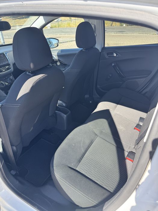 Peugeot 208 PureTech Style 1.0 68cv