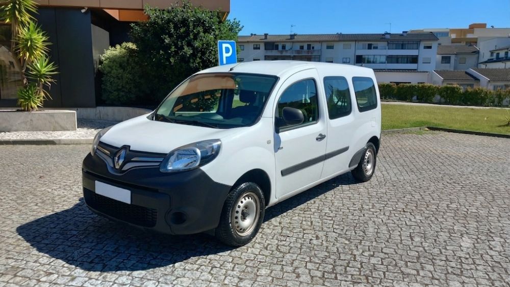 Renault Kangoo Maxi ZE 33KWh 5 lugares