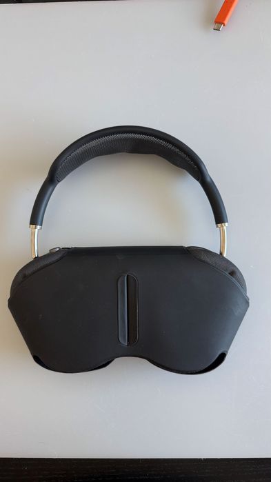 Apple AirPods Max 1ª Geração – Som Premium + Proteção Latercase