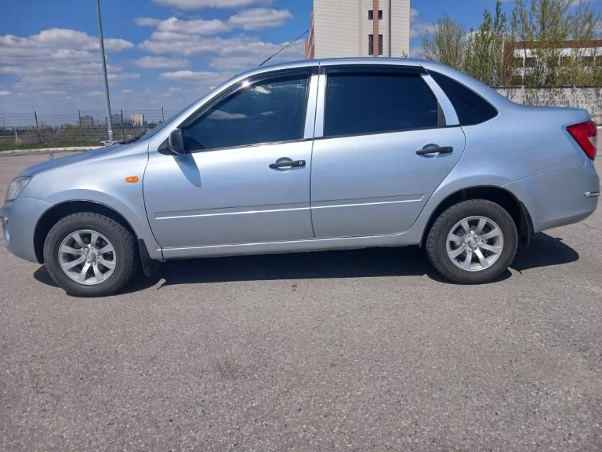 Продам Лада Гранта.
