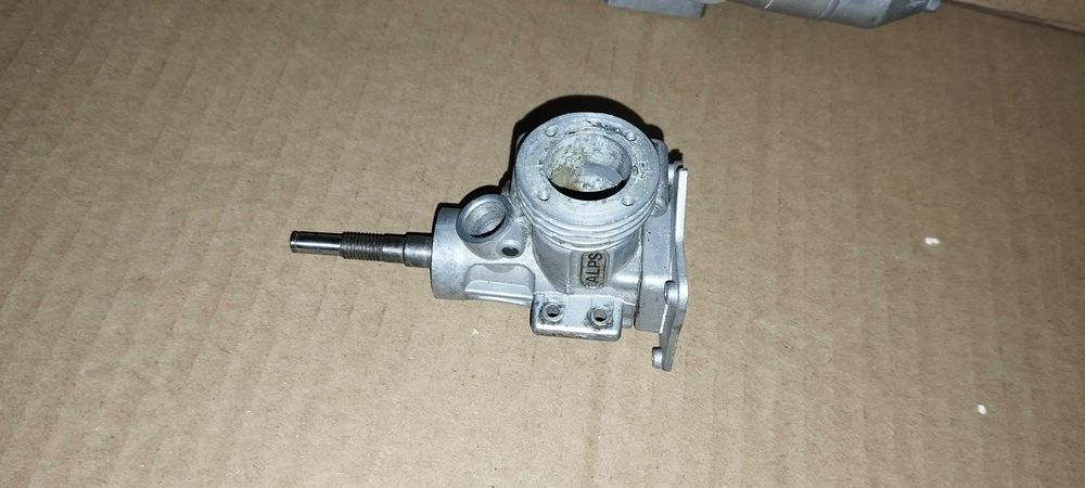 Silniki nitro i części rc dużo tłumik spalinowe