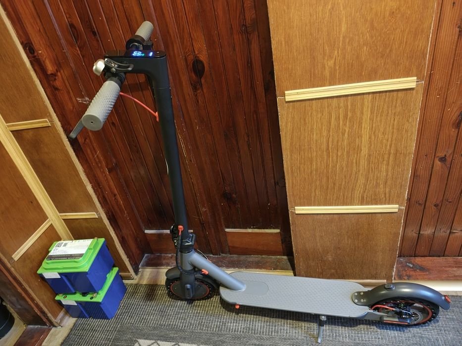 Hulajnoga elektryczna N7PRO 350W 30km/h NOWA okazja