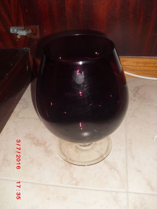 taça de vidro decorativa