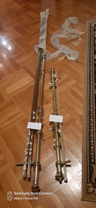 Sprzedam tanio  Karnisze  do okien