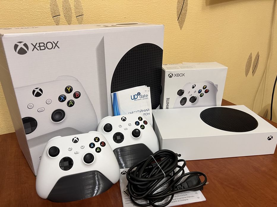Ігрова консоль Xbox Series S 512GB+ 2 геймпади+ коробка!