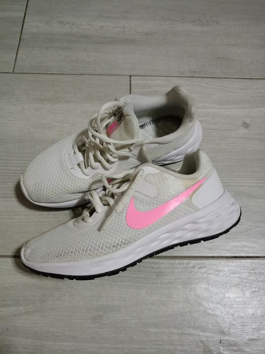Nike running damskie, dziewczęce rozmiar,37.5