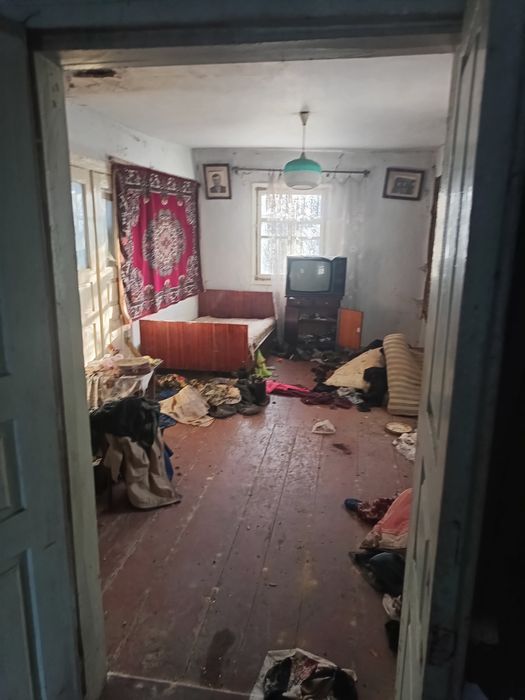 Продам хату в Полонському районі