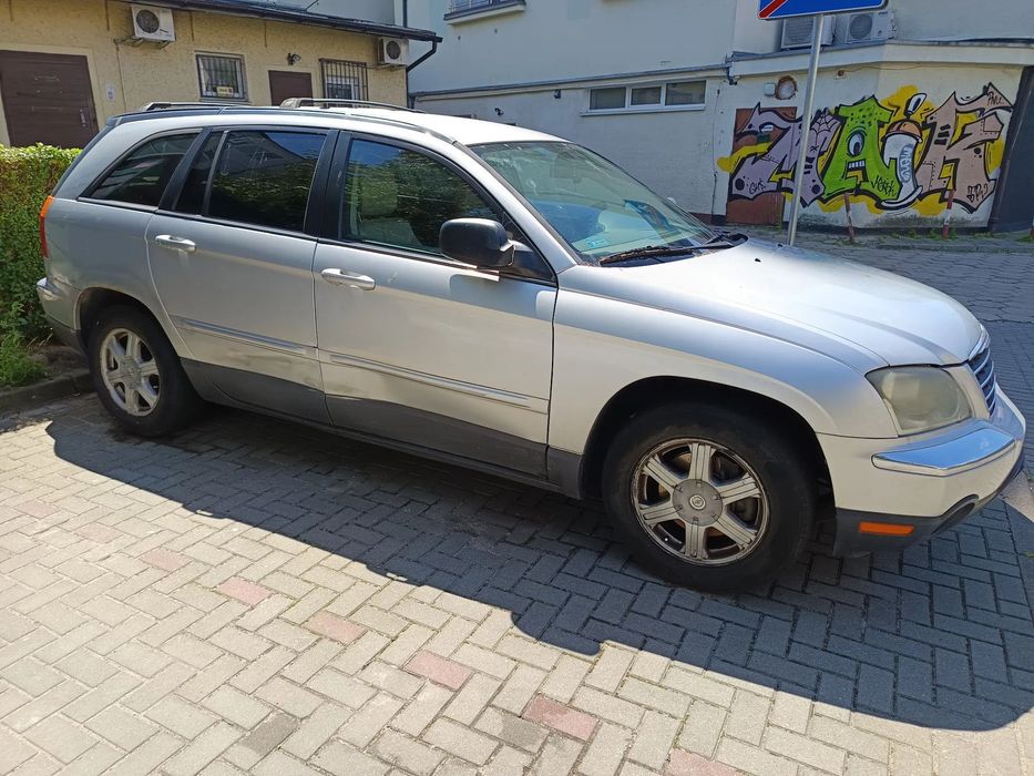 Chrysler Pacifica Sprawny i wygodny amerykański SUV