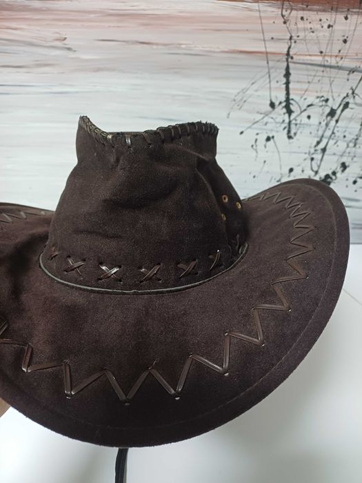 Chapéu de Cowboy preto em camurça