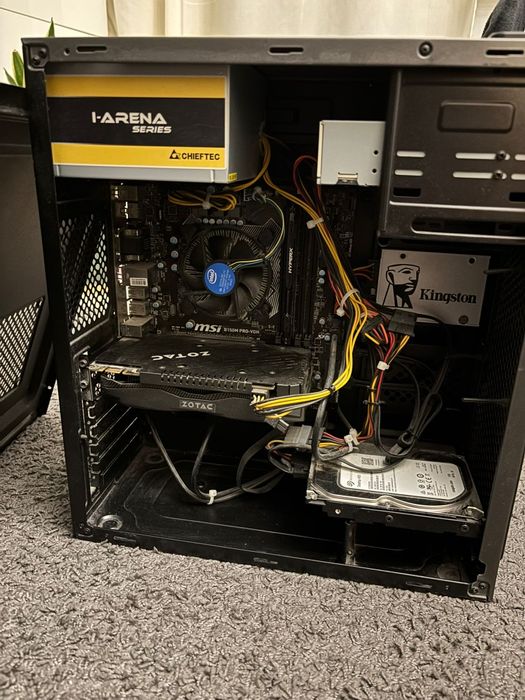 Komputer i5 6400 2,7 GHz 8 GB RAM SSD+HDD