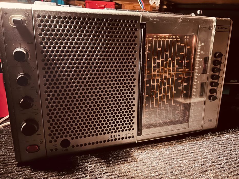Julia Unitra Eltra, radio stero z PRL