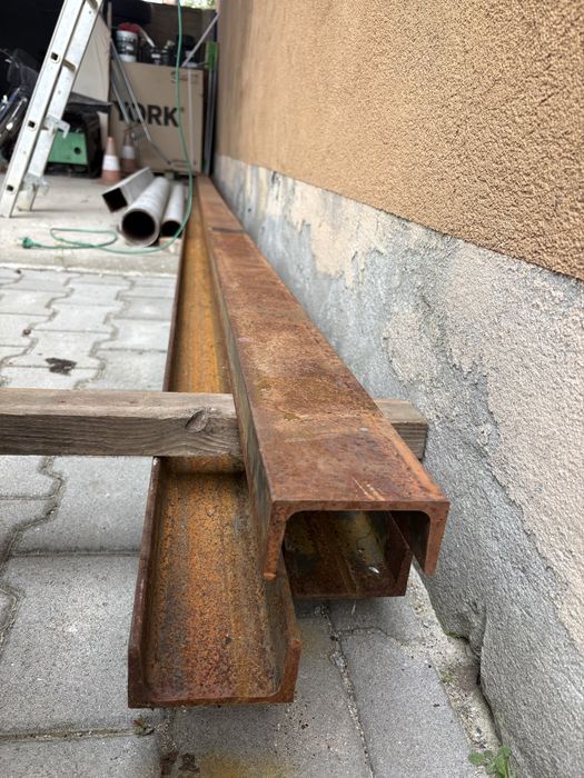 Ceownik stalowy