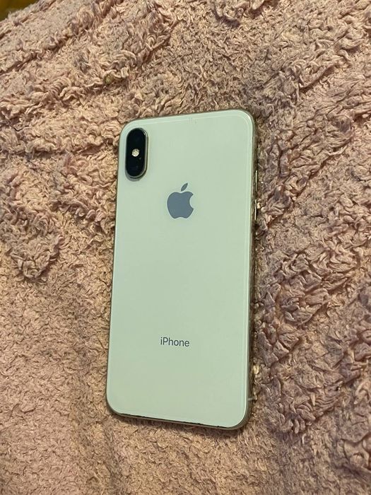 Продам IPhone XS 256
