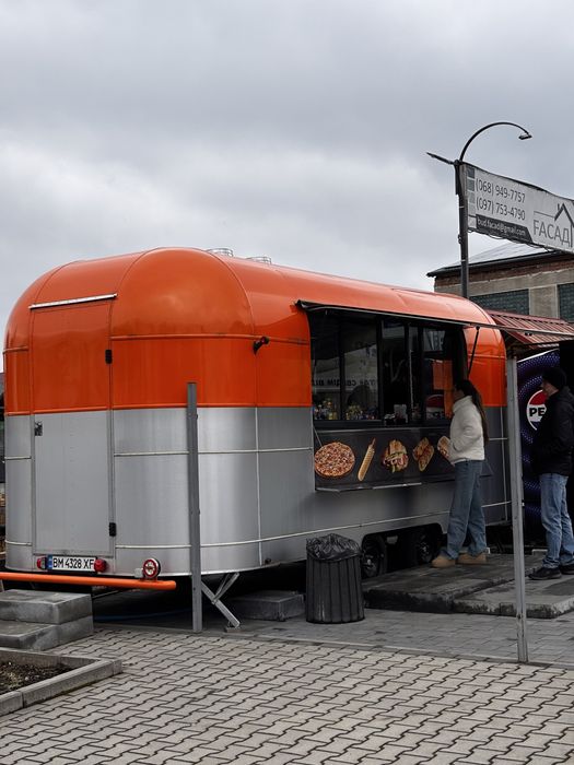 Foodtruck з нержавійки на колесах