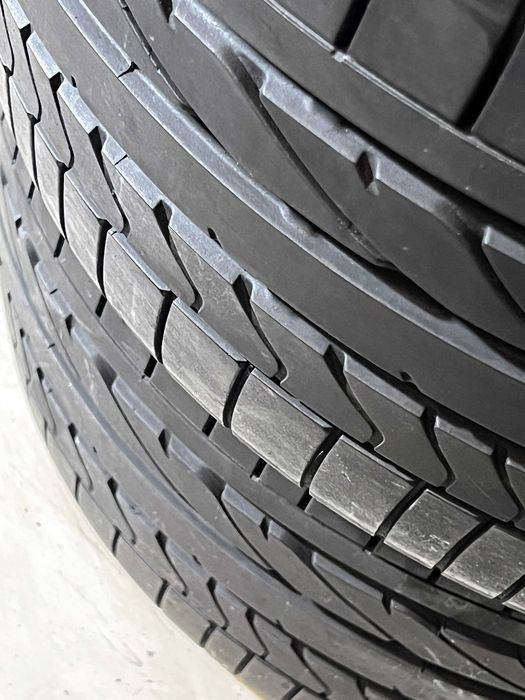 Pneus Bridgestone Potenza RE050A - 255/30/20 - Como NOVOS