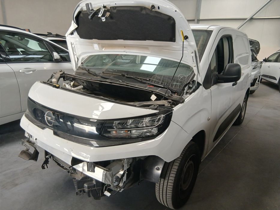 Opel Combo 3lug 2025
